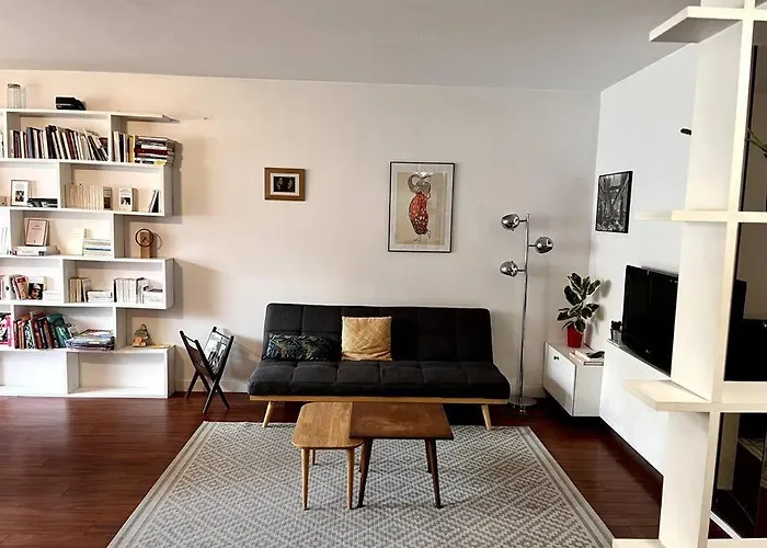 Paris : Appartement Familial Avec Parking Prive