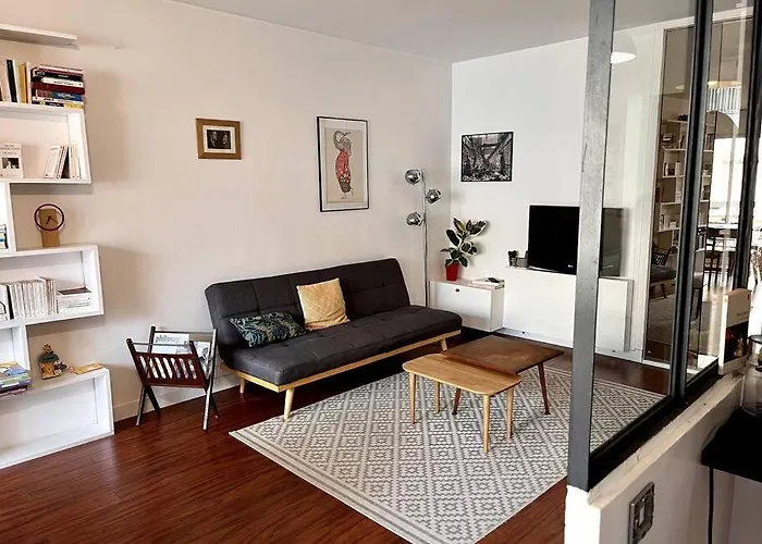 Paris : Appartement Familial Avec Parking Prive