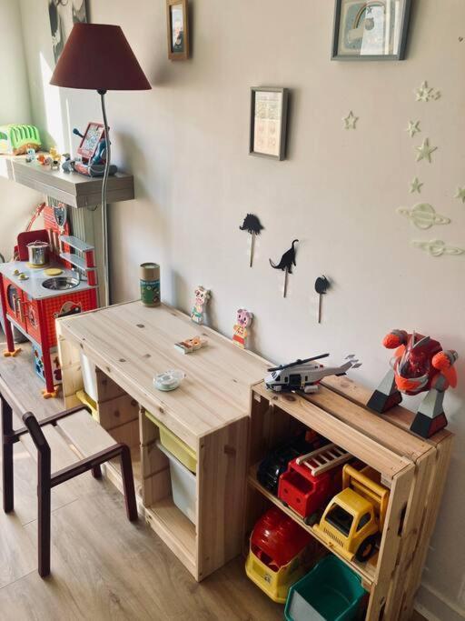Paris : Familial Avec Parking Prive *