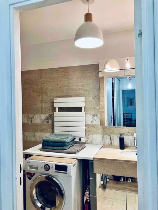 Apartment Paris : Familial Avec Parking Prive